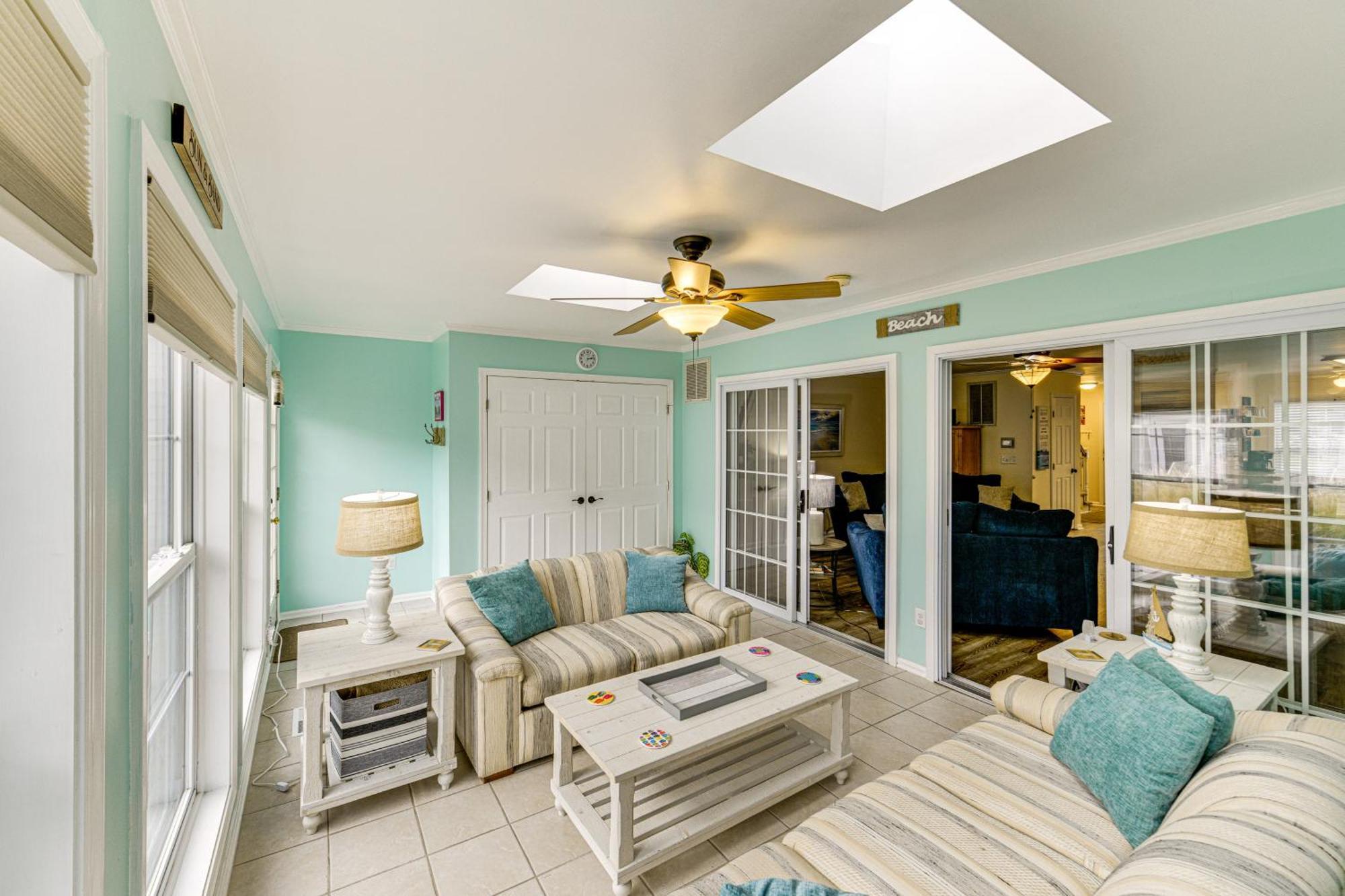 Luxe Updated Resort Escape Less Than 2 Mi To Rehoboth Beach Buitenkant foto